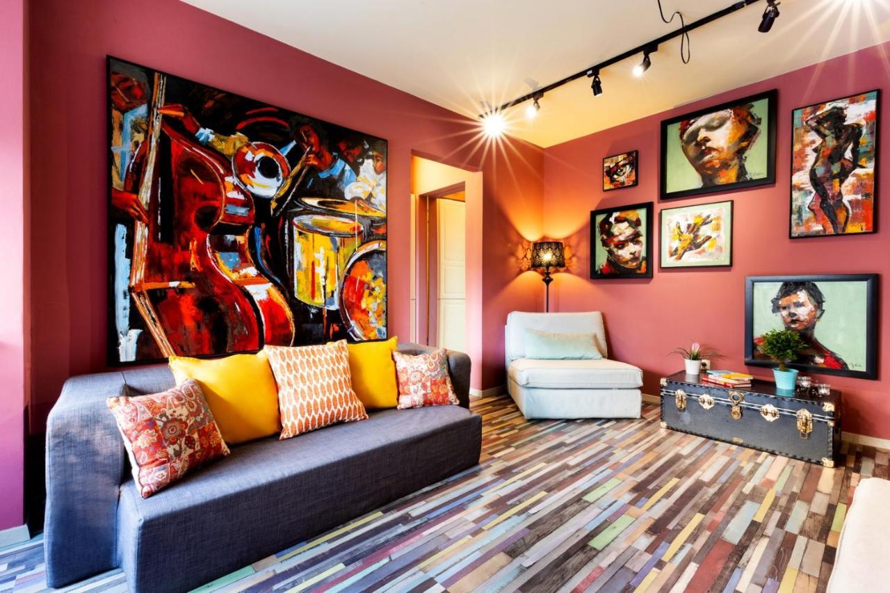 Captivating Old Town Apartment บูคาเรสต์ ภายนอก รูปภาพ