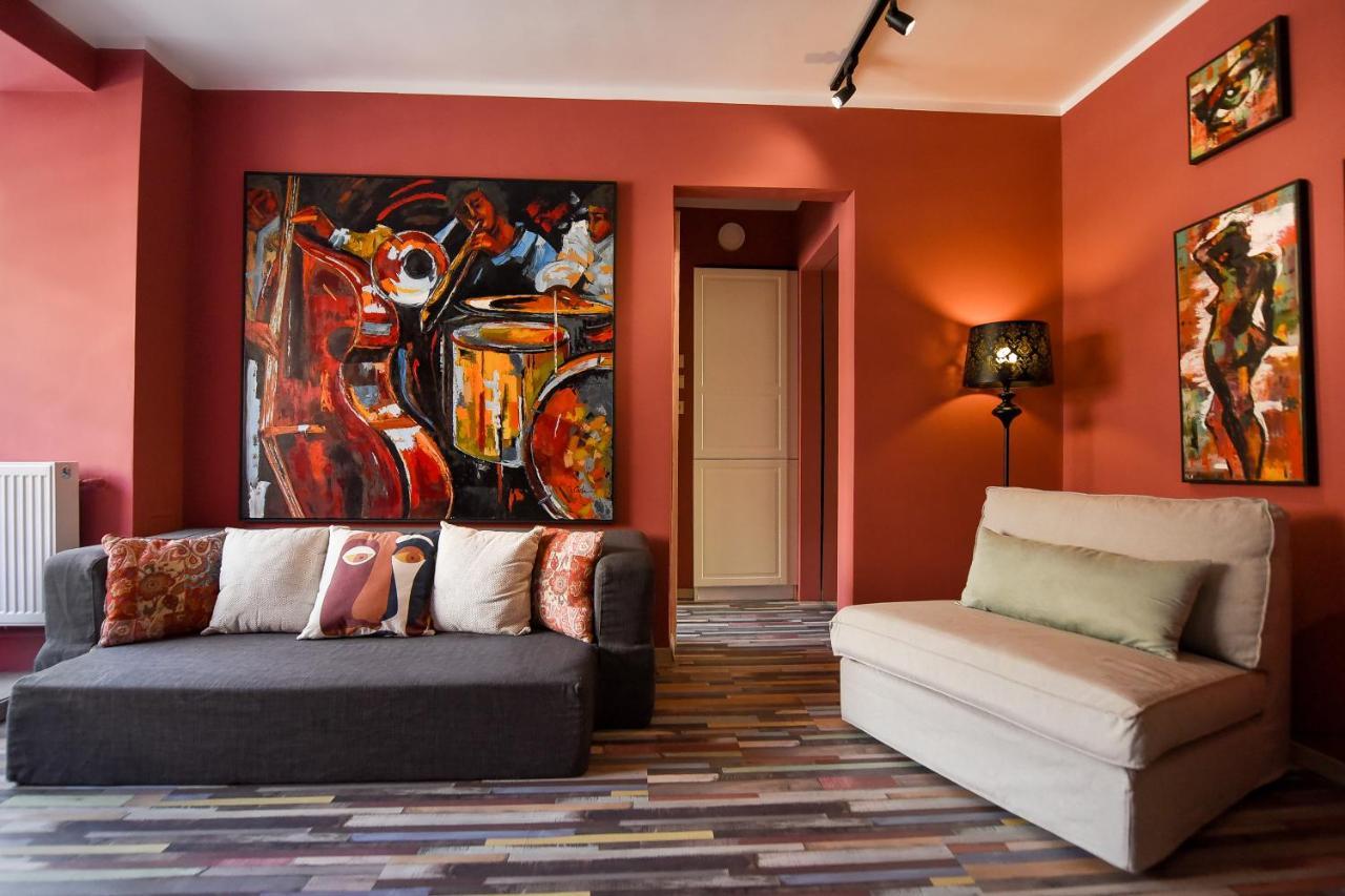 Captivating Old Town Apartment บูคาเรสต์ ภายนอก รูปภาพ